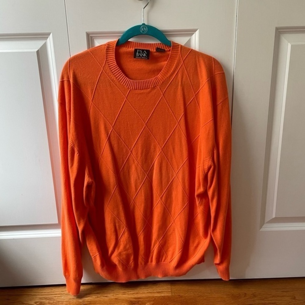 Jos A bank orange crew neck sweater argyle textured front signature collection